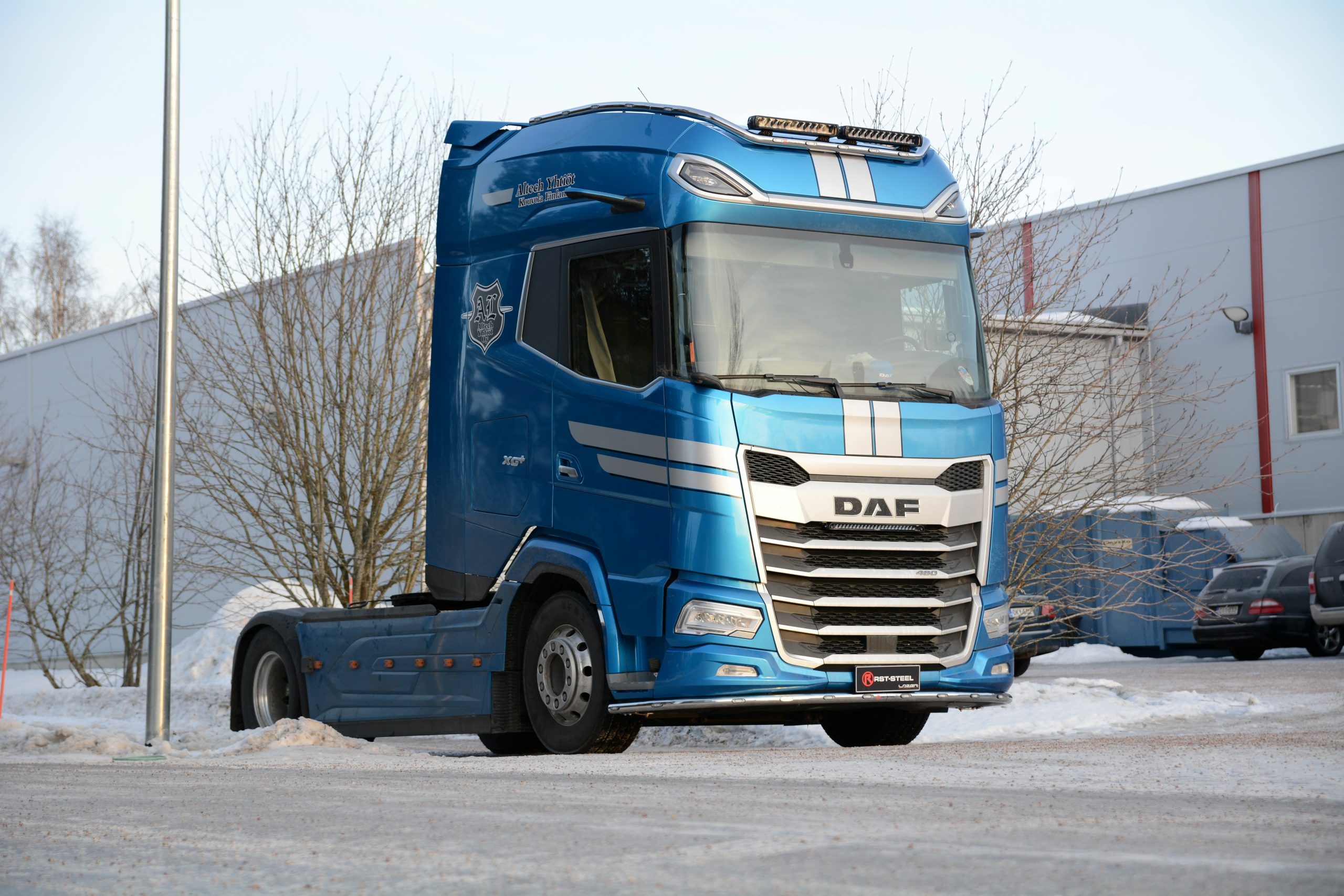 Front spoiler bar DAF XF / XG / XG+, 22-, without a air deflector under the bumper