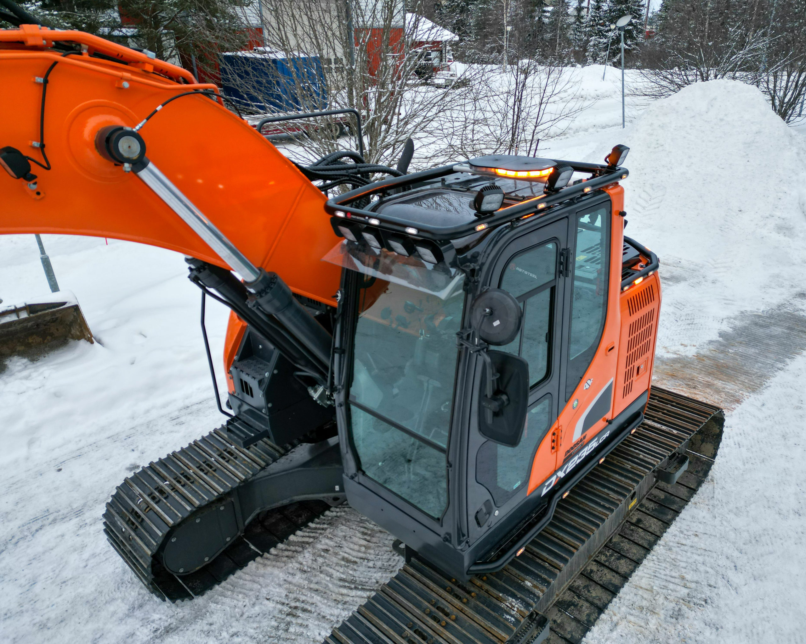 Roof Bar for Doosan LCR-Series excavators