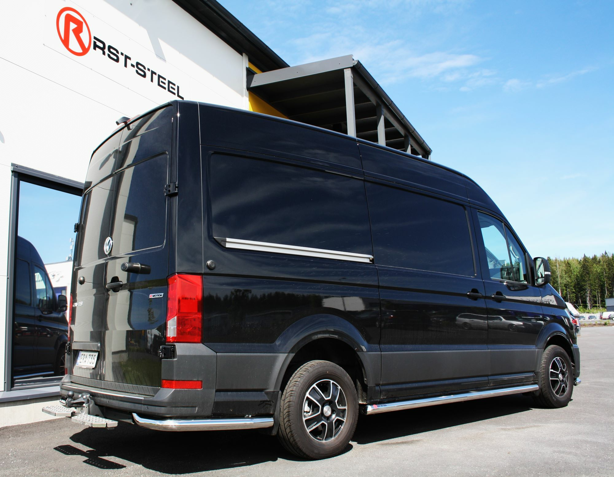 Rear Corner Bars Volkswagen Crafter 2017-/ MAN TGE 2018- (Long)