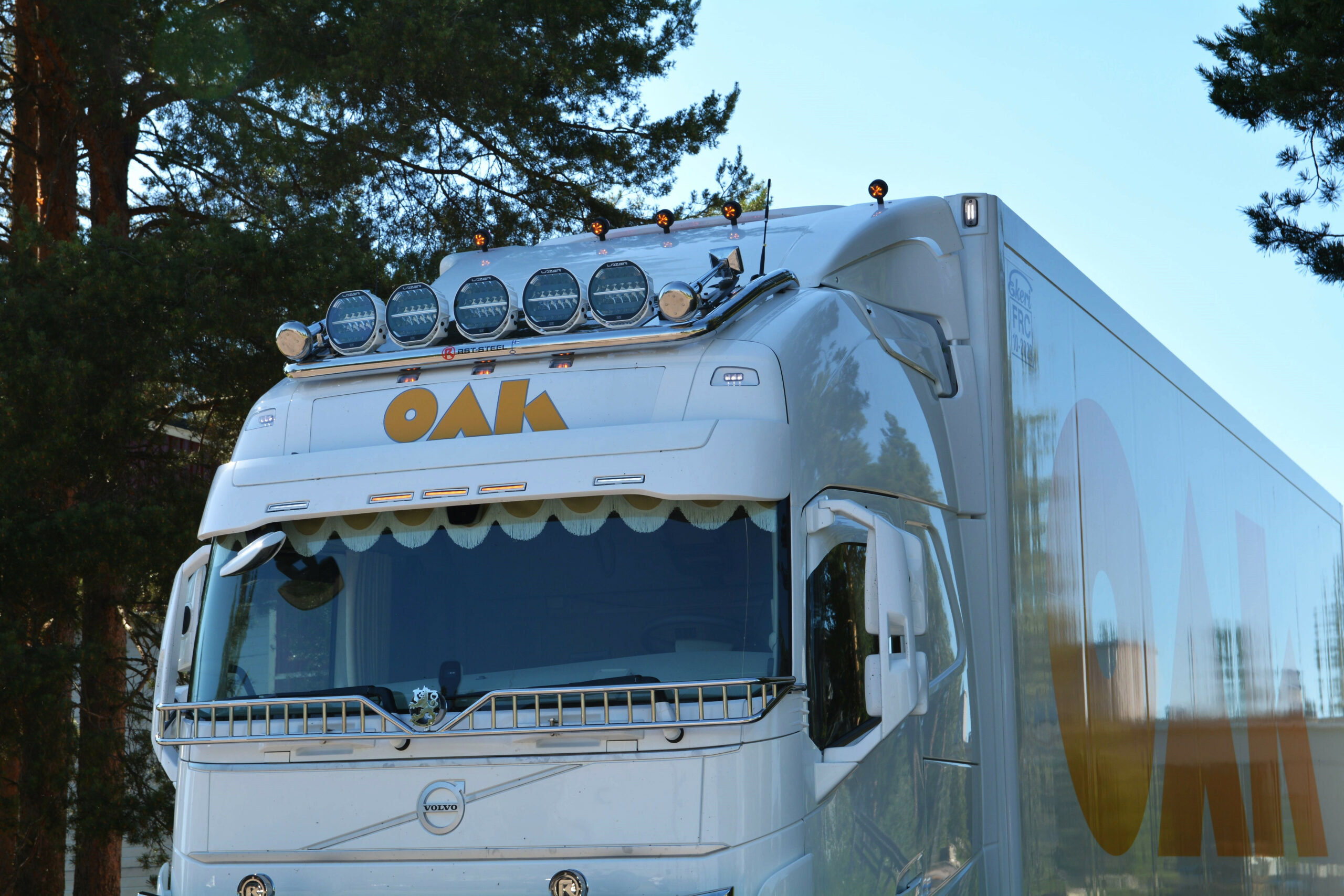 Roof Bar Volvo FH4, XL