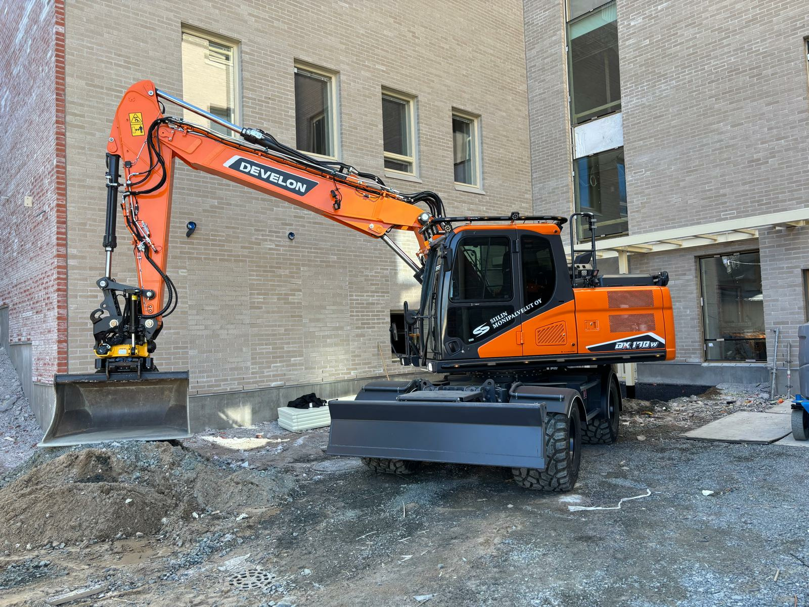 Roof Bar Doosan (Long Cab)