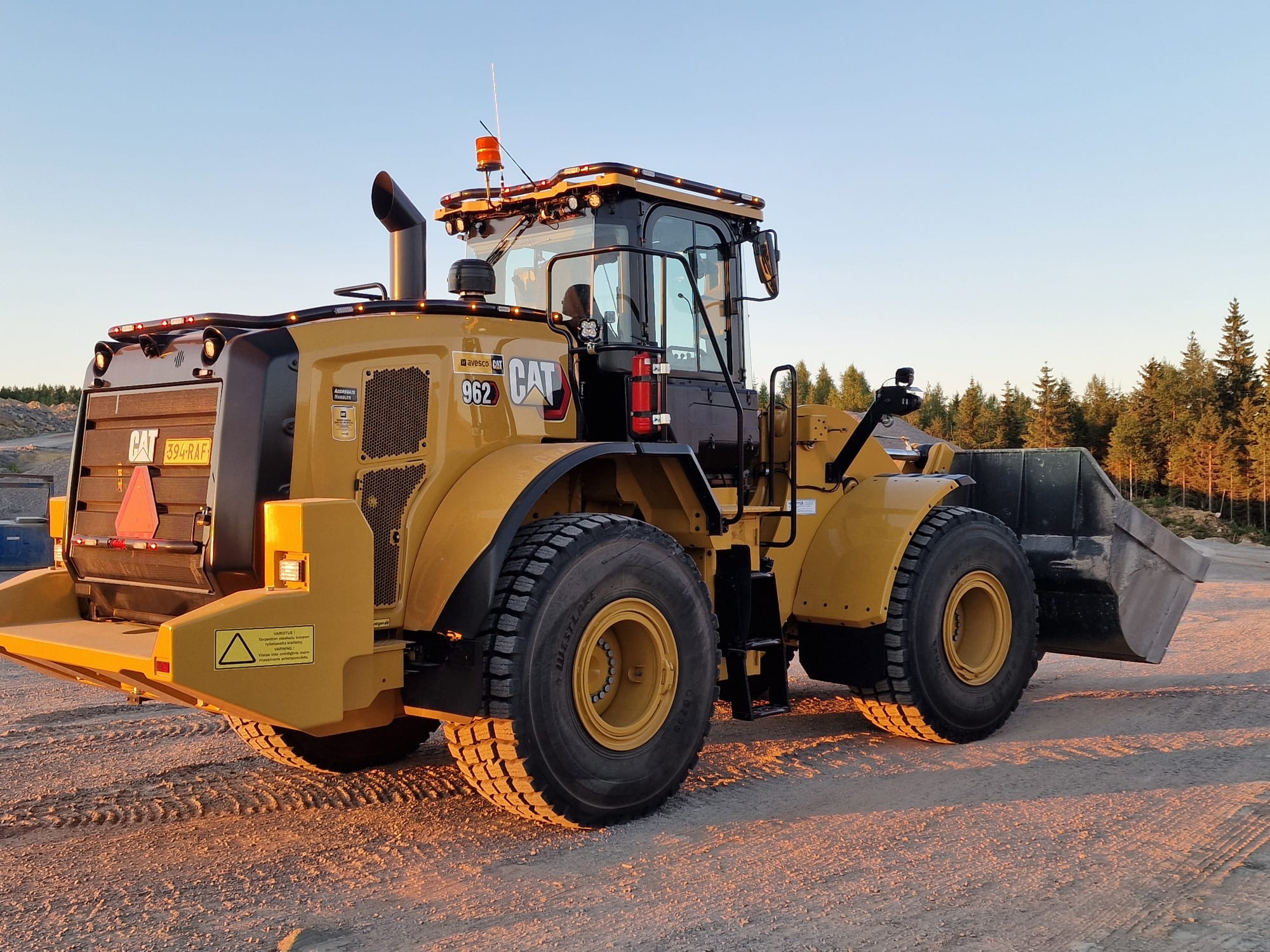 Hoodbar CAT 962 2023-