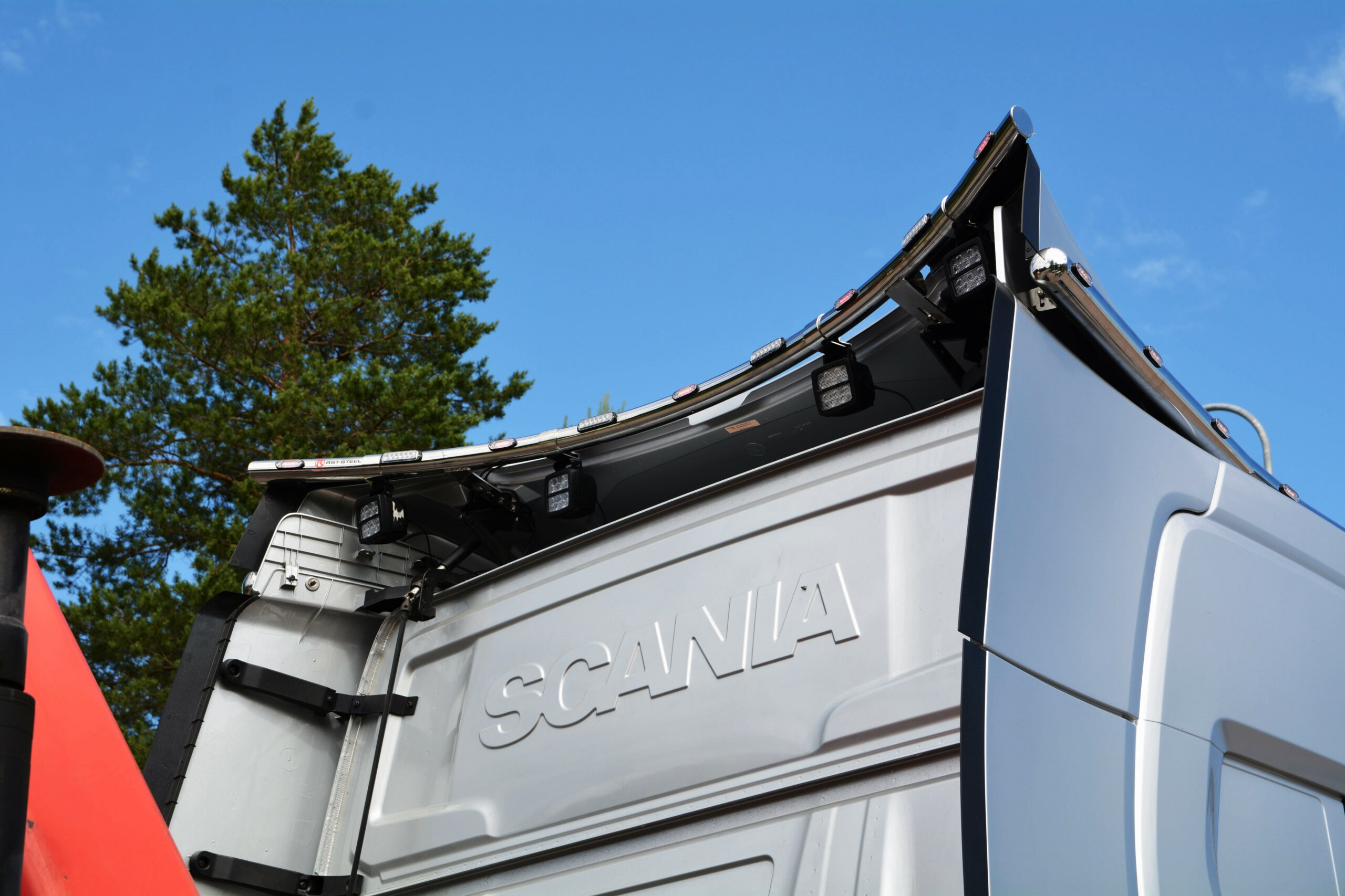 Decorative Bar H-Line V08 Scania NextGen K25S45